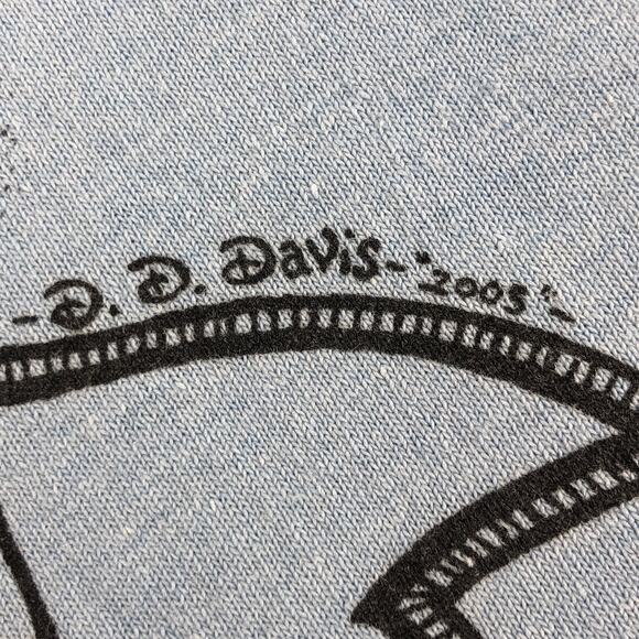 Thunder Road Cycles Davenport Iowa 2005 tshirt - Picture 4 of 6